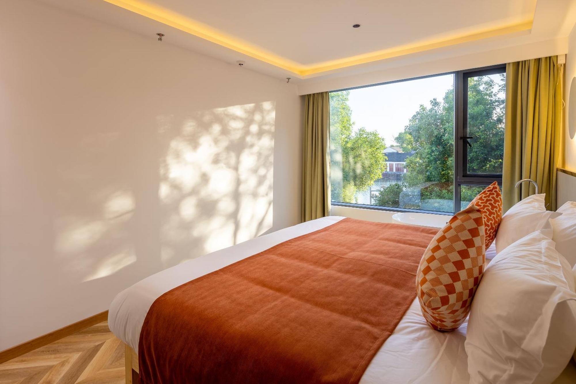 Suzhou Zhouzhuang Slowlife River View Lnn 곤산 외부 사진